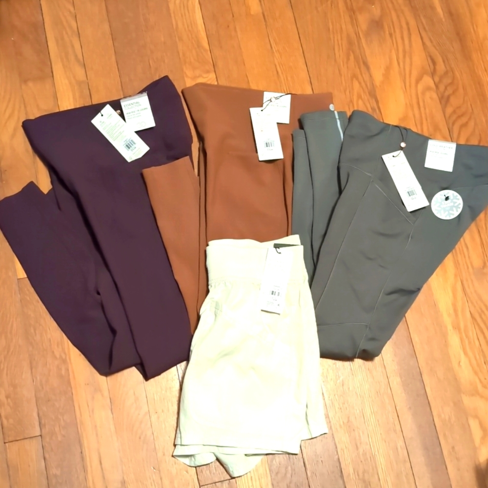 CALIA BY CARRIE UNDERWOOD LEGGINGS BUNDLE SIZE XS ALL (NWT)